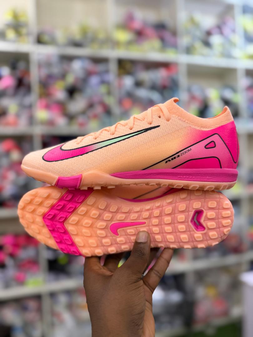 Football Boots  

🔖 ₦49,000

📍 Kaduna