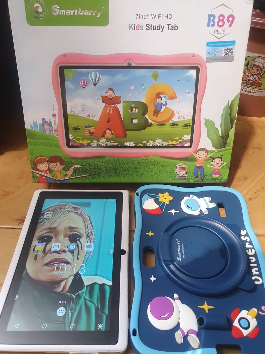 itssulfi's tweet image. WTS SMARTBERRY Study Kids Tab B89 Plus B95 4/128GB 
- Tablet 7inch Aman untuk Belajar dan Bermain
Minat DM