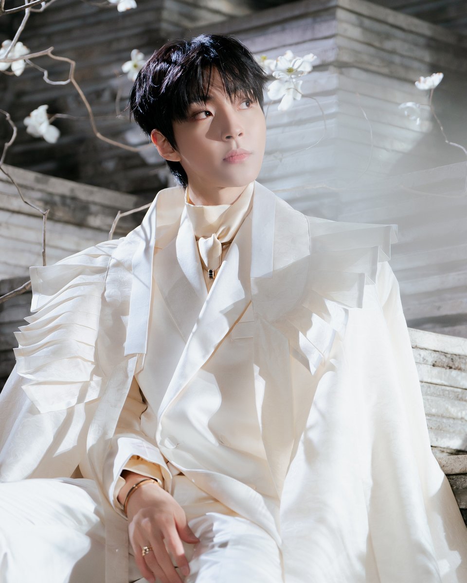 knstudio_official tweet media