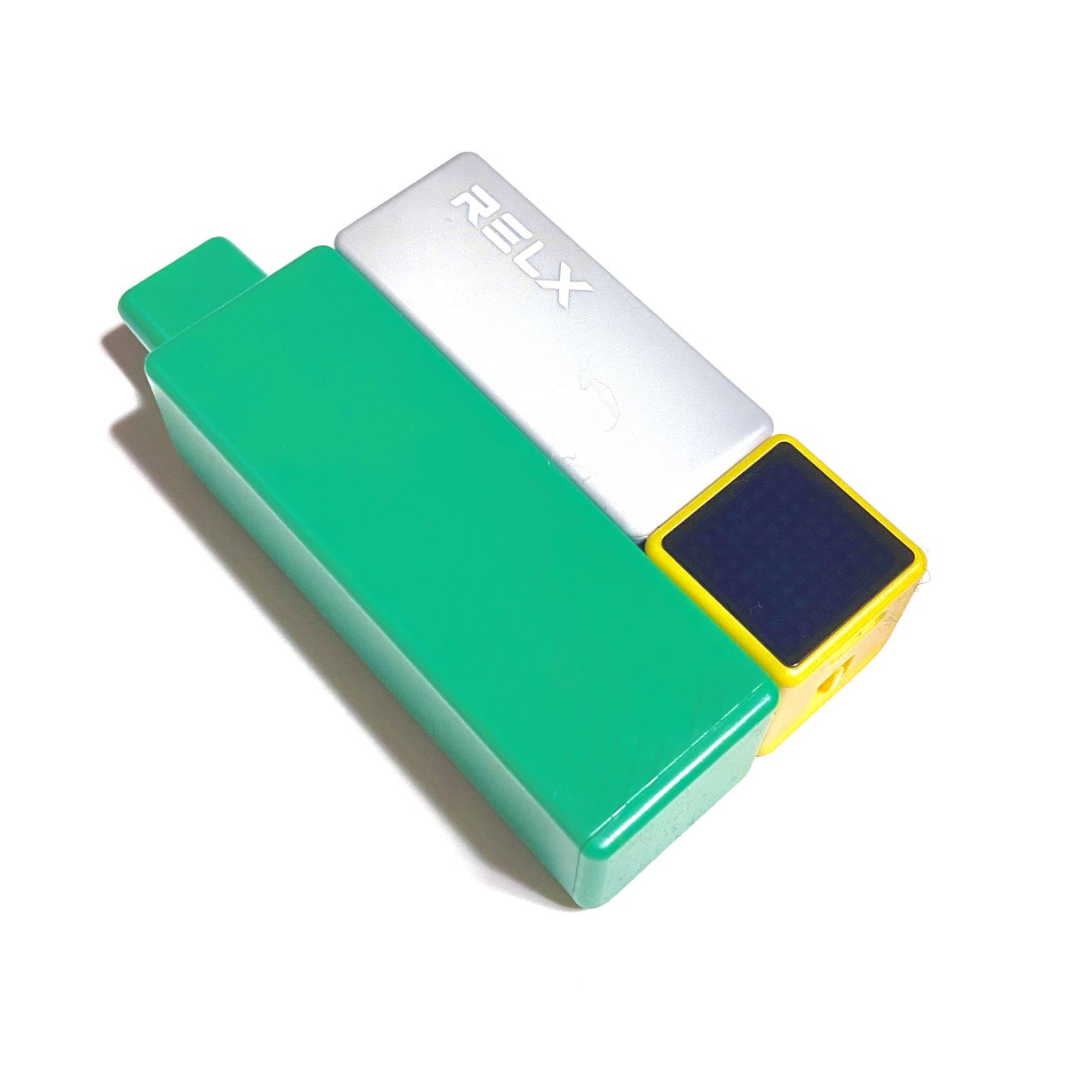 ただ今MedibangにてARTStreet×RELXイラストコンテストが開催中です。
この度RELX Creatorシリーズ製品をご提供頂きました。
私が選んだフレーバーはメガマスカット🟢
爽やかな吸い心地と味、そして香りも最高な電子シーシャです。

medibang.com/contest/RELX20… #MediBang
応募締切2026年1月25日(日)17:00