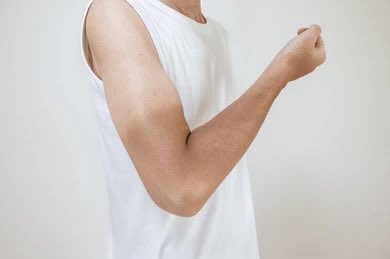 dactardoom's tweet image. The first sign of being middle class or below