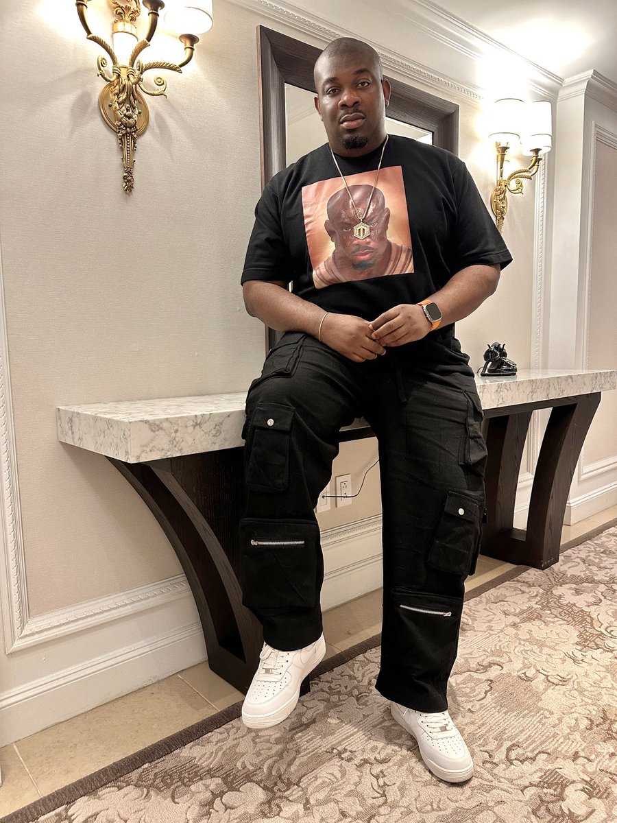 KLASSIQTUNEZ's tweet image. Don jazzy is 43 years old today but still not married. Why does he hate women this much ?