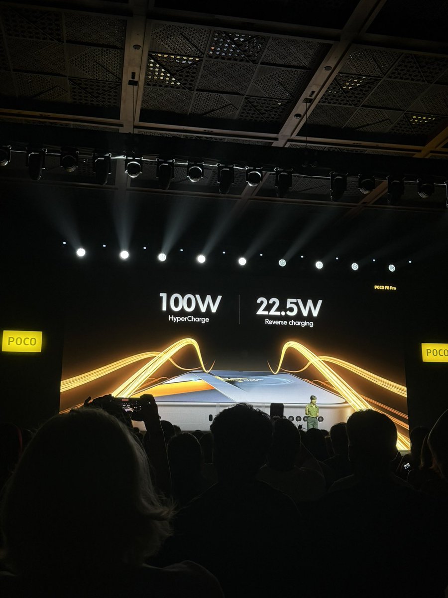 ZONEofTECH's tweet image. POCO F8 Pro:
- Snapdragon 8 Elite
- 6210mAh Battery 
- 100W Charging 
- 22.5W Reverse Wireless Charging 

#POCOF8Pro #POCOF8Ultra #POCOF8Series #Ultrapowerascended