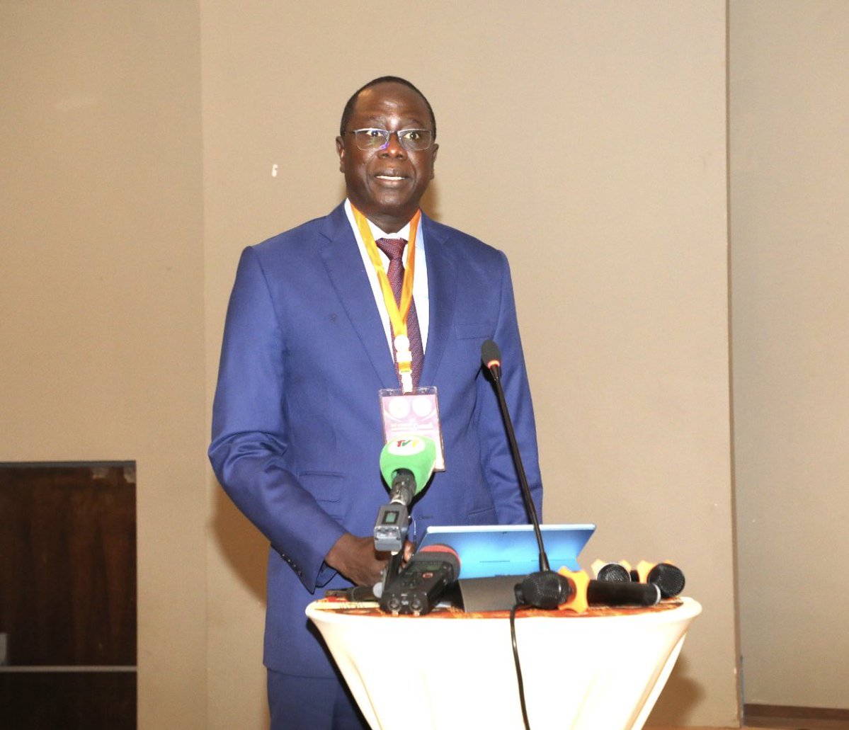 Noo_IDcard's tweet image. ‼️ Bonjour team une synthèses des bourses du @mesrsenegal 

Québec x.com/noo_idcard/sta…

Chine x.com/noo_idcard/sta…

Geneve 

x.com/mesrsenegal/st…