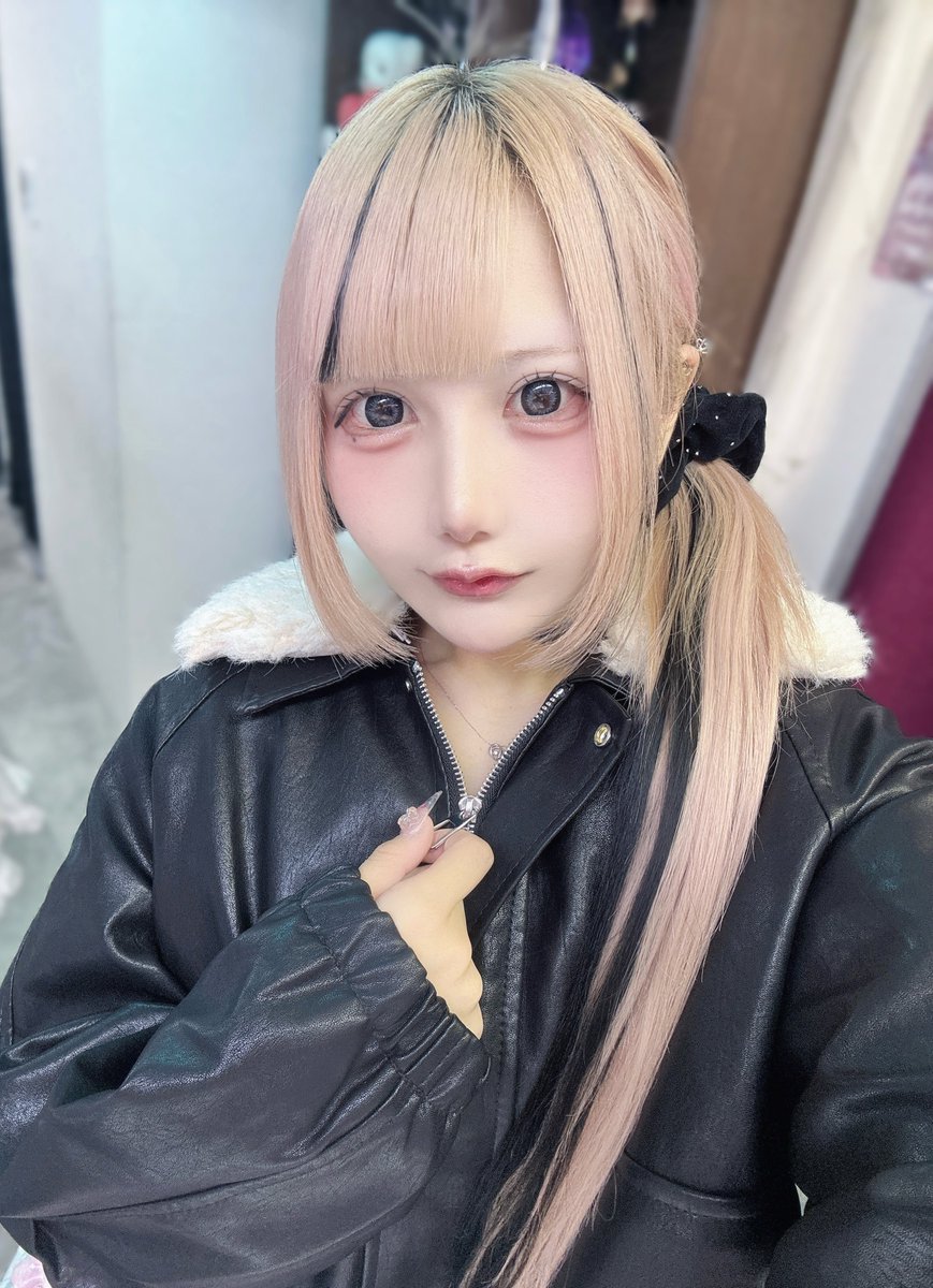 かれん♥ Cute and Easy Rope Braid Hairstyle Tutorial for Long Hair | TikTok