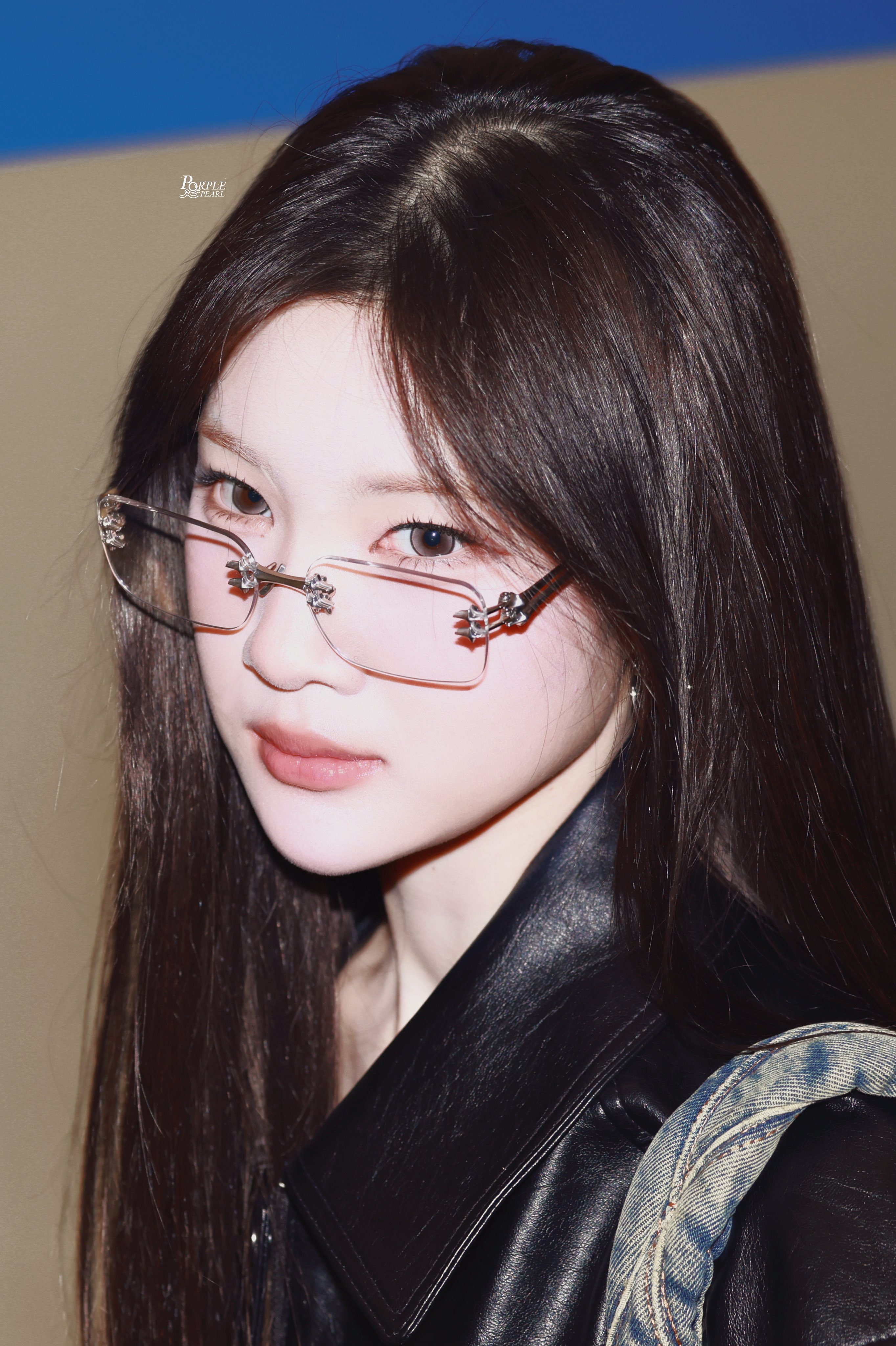 G6qtKQRawAAGp9F?format=jpg&name=4096x4096