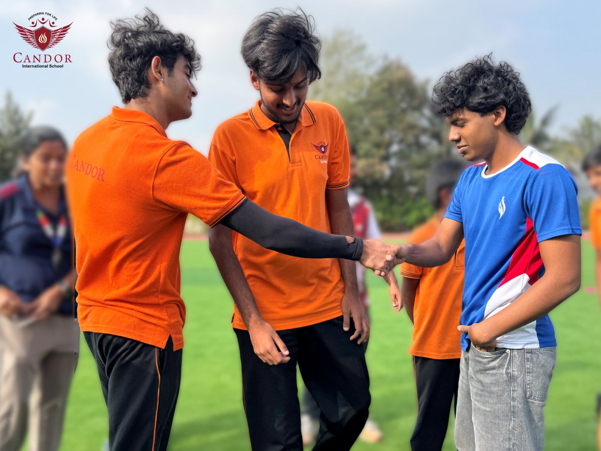 Candorschool's tweet image. Building Connections Beyond Classrooms
Candor International School and YIJC students came together for cultural showcases, interactive sessions, and sports activities—gaining fresh perspectives and learning from each other.
#SingaporeExchangeProgram #GlobalLearning #YIJC #Candor