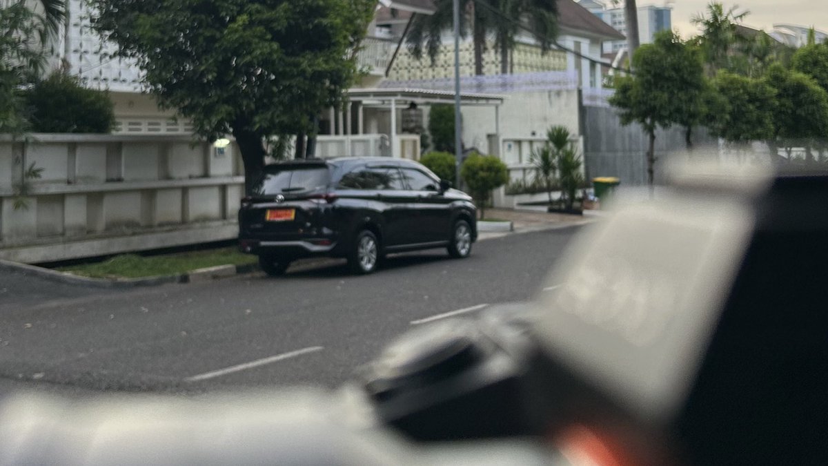 multazam___'s tweet image. 