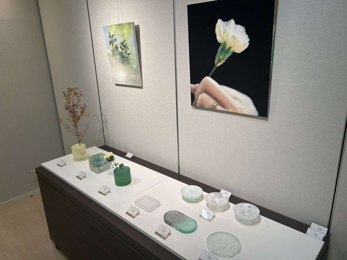 zerokasu___'s tweet photo. 今日は従姉妹夫妻の個展行ってきた✌️✌️ https://t.co/mBgr1Fp6Vu