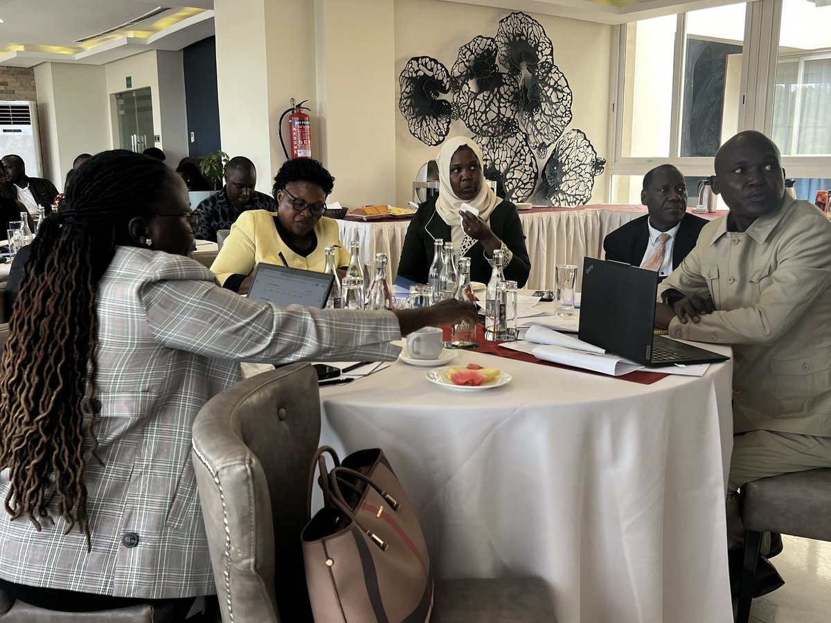 CISCAVEUG's tweet image. Our Chairperson @DespinaNamwembe shares key lessons &amp;amp; insights on the vital role of CSOs in community engagement and #PCVE. Government &amp;amp; civil society have convened to strengthen effective coordination at the national level. thx to @mercycorps @IGAD_CEPCVE