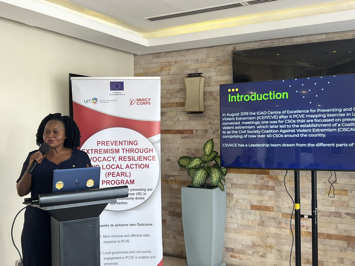 CISCAVEUG's tweet image. Our Chairperson @DespinaNamwembe shares key lessons &amp;amp; insights on the vital role of CSOs in community engagement and #PCVE. Government &amp;amp; civil society have convened to strengthen effective coordination at the national level. thx to @mercycorps @IGAD_CEPCVE