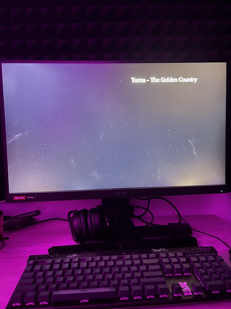 devastation19gd's tweet image. life certainly saved. im in tears. i needed this so bad. once again coming in clutch when i need it most. now i’ve officially completed everything xenoblade. i will replay the 3rd game next and play it to its absolute fullest, replay its dlc, then start a new chapter of my life