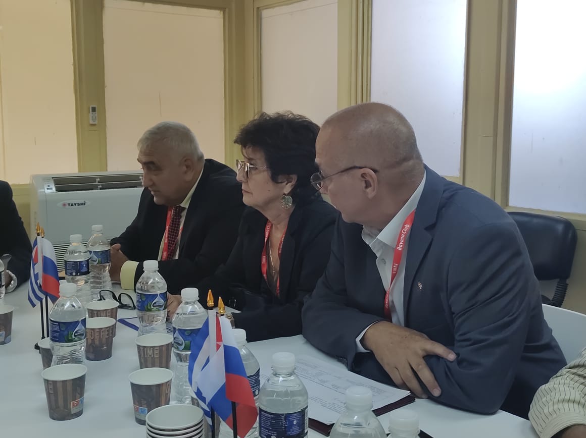 Guerrerotony161's tweet image. La visita de trabajo de Yuri Mutsenyuk, Viceministro del Ministerio de la Construccion, Vivienda y Servicios Públicos de Rusia junto a Anton Glushkov, presidente de NOSTROY, en el marco de #FIHAV da un fuerte impulso a las relaciones y los negocios del sector de la construcción.