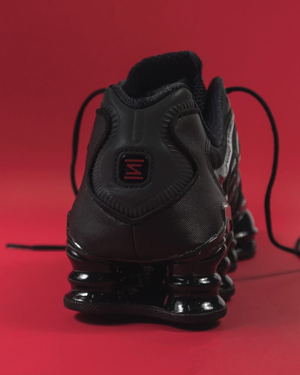 mobstyledng's tweet image. Nike shox
