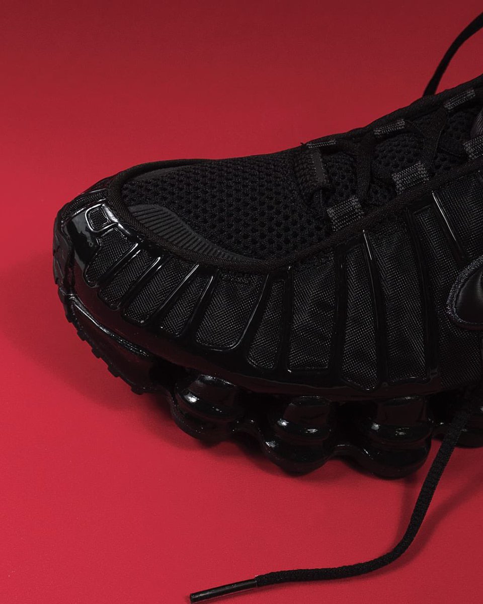 mobstyledng's tweet image. Nike shox