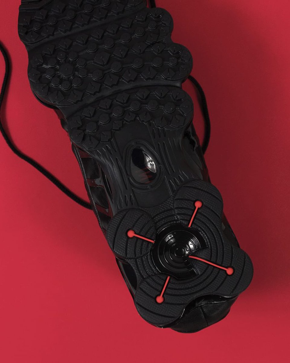 mobstyledng's tweet image. Nike shox