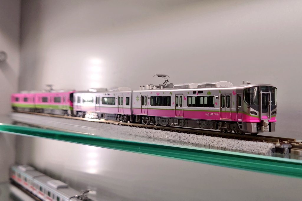 製品入荷のご案内②】 ハピラインふくい521系 ・標準塗色 2両セット