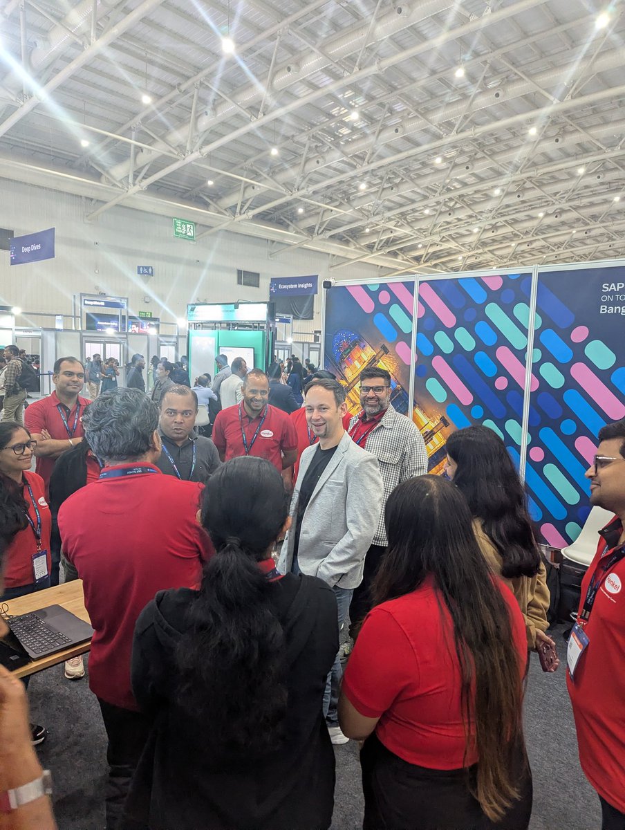 rohankoul's tweet image. Leadership on the floor.
@Michael_Ameling - President, SAP BTP &amp;amp; Member of the Extended Board, SAP SE, explored the pods and live demos — listening to developers, discussing real use cases, and exchanging ideas on AI, BTP, and innovation.

#SAPTechEd #SAP #SAPBTP #Innovation