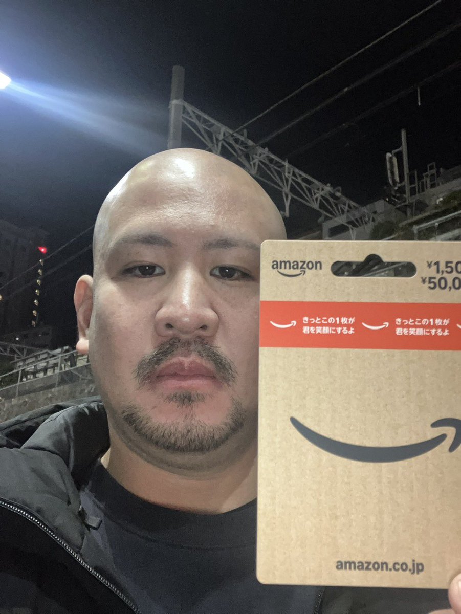 sokai_ads's tweet image. 【急募🍴】
品川駅周辺でオススメの風俗飯ありませんか？
採用でアマギフ送ります💸

突然ムラムラしてきちゃったとの連絡を受け、急ぎ撮影に向かってます💦