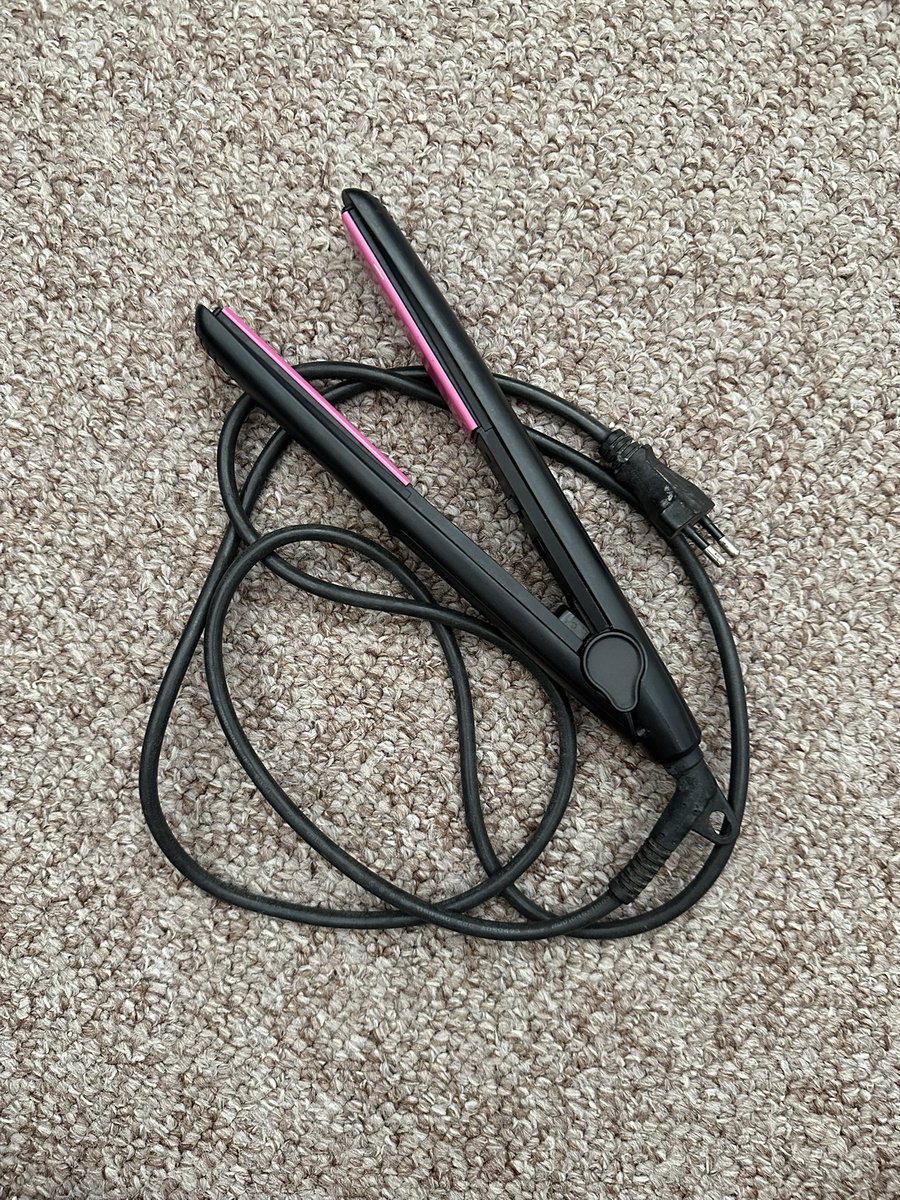 K🥨la || preloved pribadi tweet media