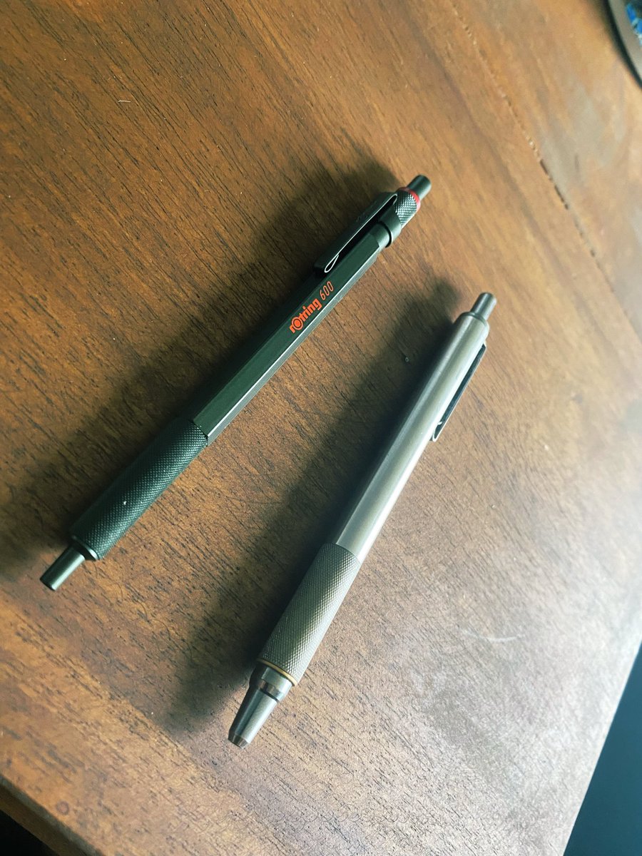 keepgoinglew's tweet image. New pen day. Been using the zebra f701 for at least 7-8 years now, love the all metal sturdiness but the ink just isn’t cutting it. Moved to Rotring 600 ball point w/ uni jetstream sxr-600 refill 🫠🤤
