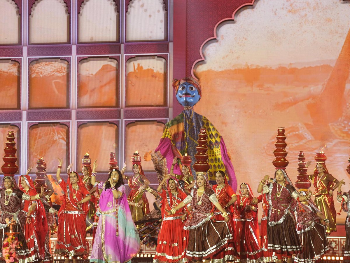 AmdavadOlympics's tweet image. A proud opening ceremony for the Khelo India University Games 2025, led by Hon’ble ministers and key dignitaries.  #PowerToPlay

Here’s to a celebration of culture, talent and the nation’s sporting spirit! 

#GSID #GujaratSportsInfrastructureDevelopment #India #Sports @kheloindia