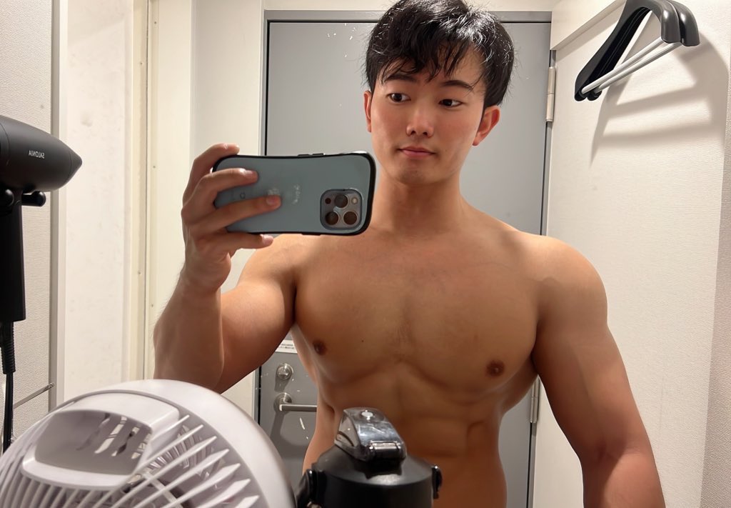 今日は筋トレオフ！
明日から4日連続でトレーニング！🏋️‍♀️
その為に身体をしっかり休める✌︎