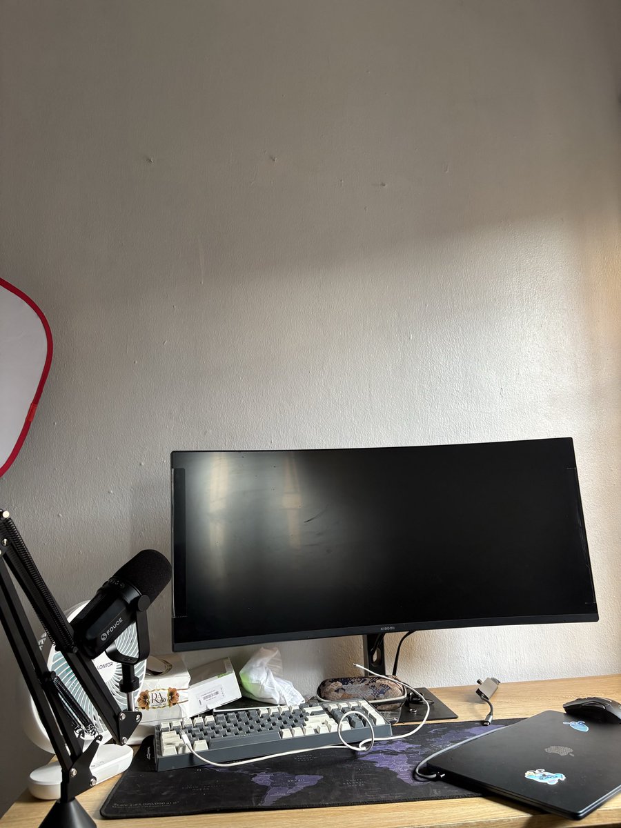 kiddo4lyf's tweet image. I used to dream of being a “global developer.”
Now I’m actually living it learning, building, failing, growing.
If you’re reading this: don’t stop.
Your future self is waiting for you on the other side of consistency. 🌍⚡️