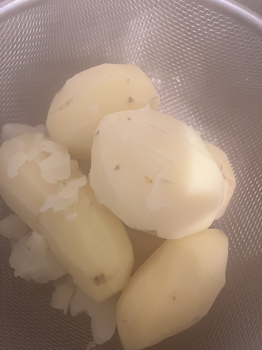 ひますぎるからいもいものホクを潰す