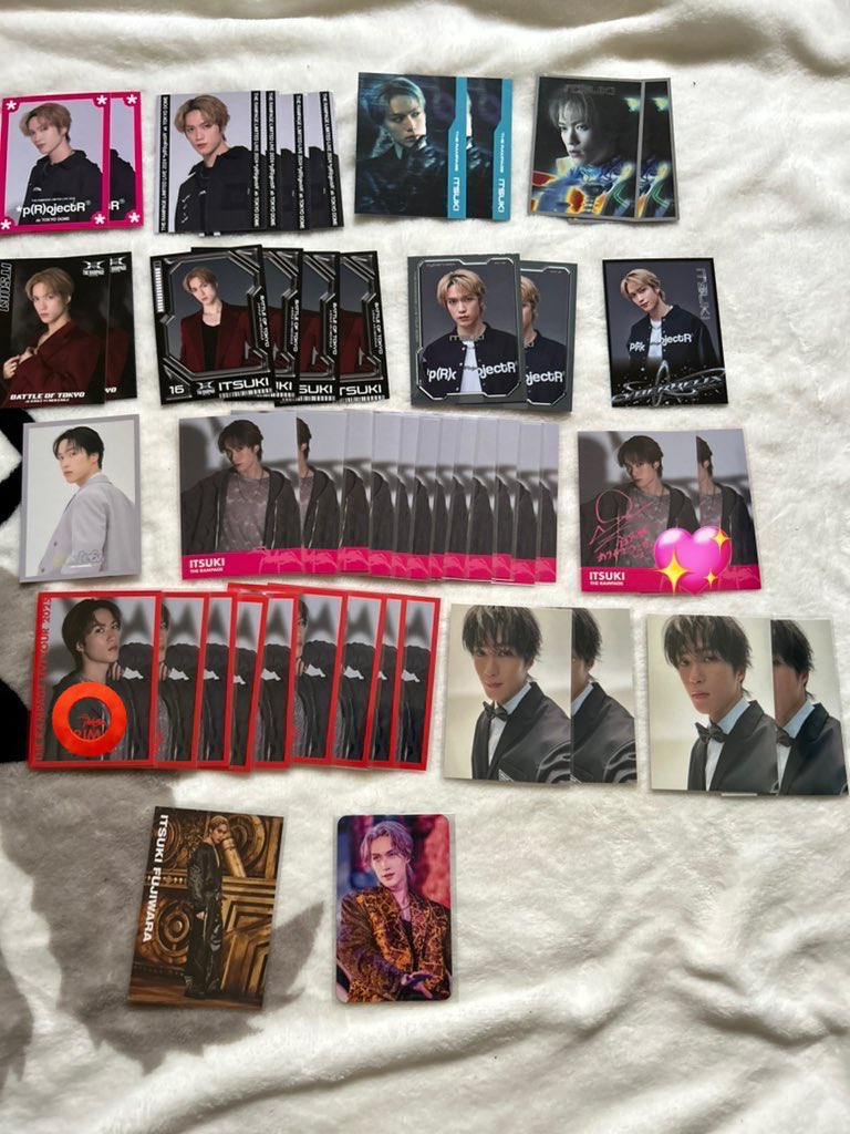 YURIKA⛓🖤 tweet media