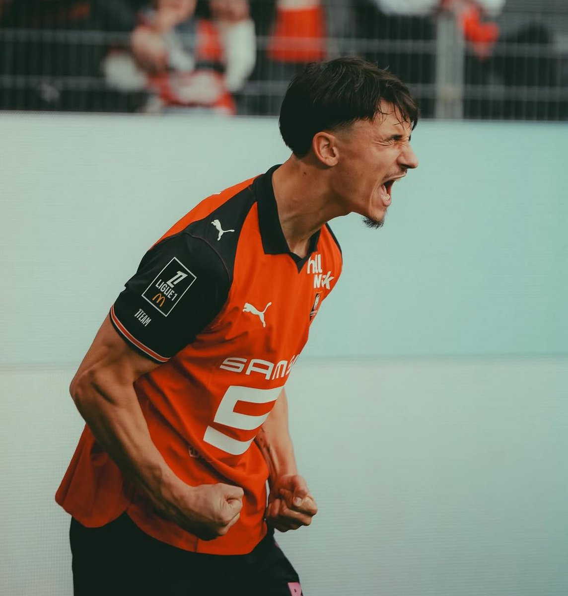 _BeFootball's tweet image. Esteban Lepaul 🇫🇷 :

« Si la pression de Rennes est différente d’Angers ? Oui, 𝗠𝗔𝗜𝗦 𝗝𝗘 𝗡𝗘 𝗦𝗨𝗜𝗦 𝗣𝗔𝗦 𝗦𝗨𝗥 𝗤𝗨’𝗜𝗟 𝗬 𝗔𝗜𝗧 𝗣𝗜𝗥𝗘 𝗣𝗥𝗘𝗦𝗦𝗜𝗢𝗡 𝗤𝗨𝗘 𝗝𝗢𝗨𝗘𝗥 𝗟𝗘 𝗠𝗔𝗜𝗡𝗧𝗜𝗘𝗡. 

C'est horrible. 😰 Parce que si je descends en Ligue 2, moi, la saison…
