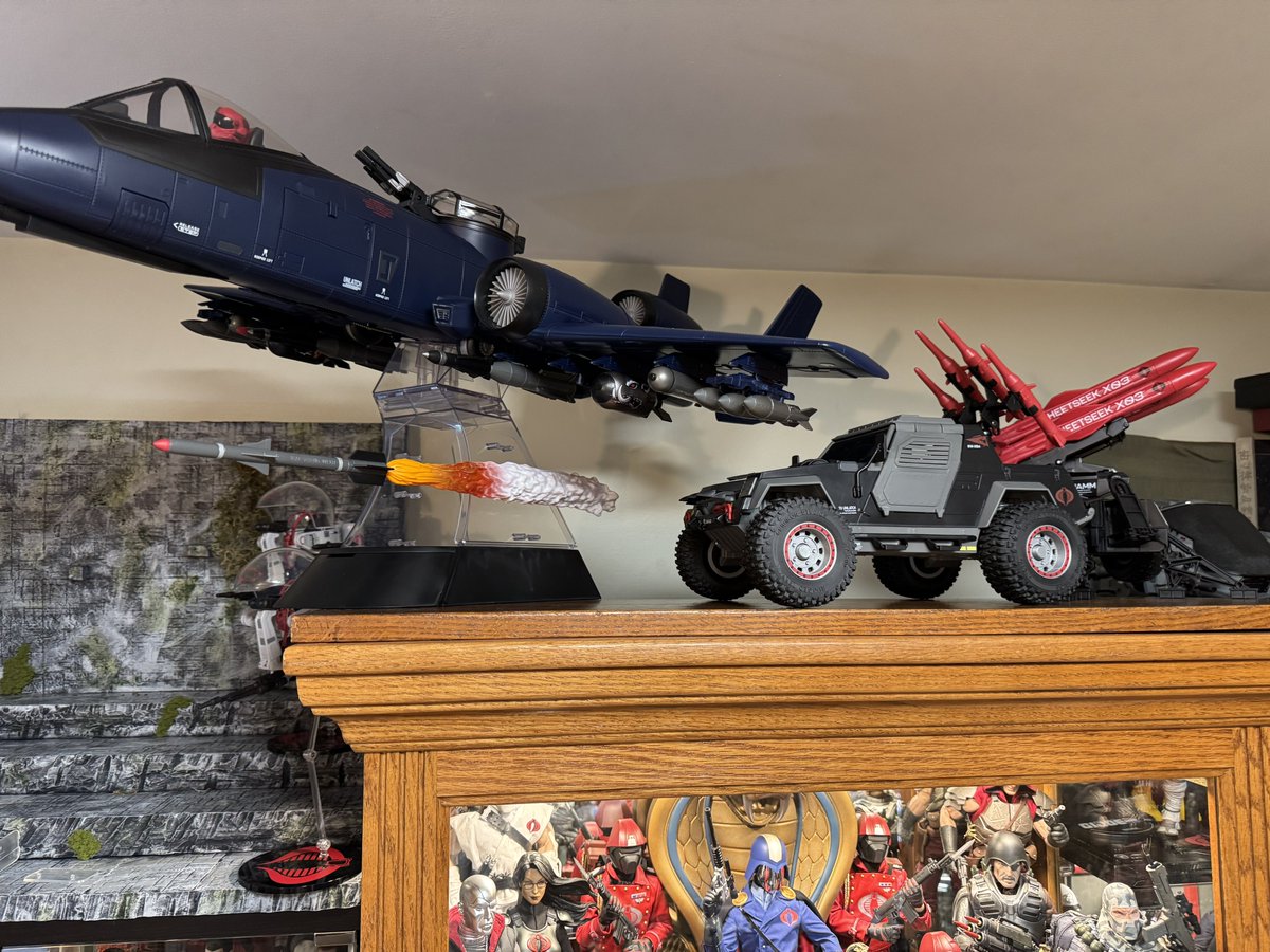That’s a lotta GI JOE <a href="/GIJoeOfficial/">G.I. JOE</a> <a href="/Hasbro/">Hasbro</a> display is getting there, just trying to get all the figs on stands first. #COBRA #GIJOE #wednesday #Marvel