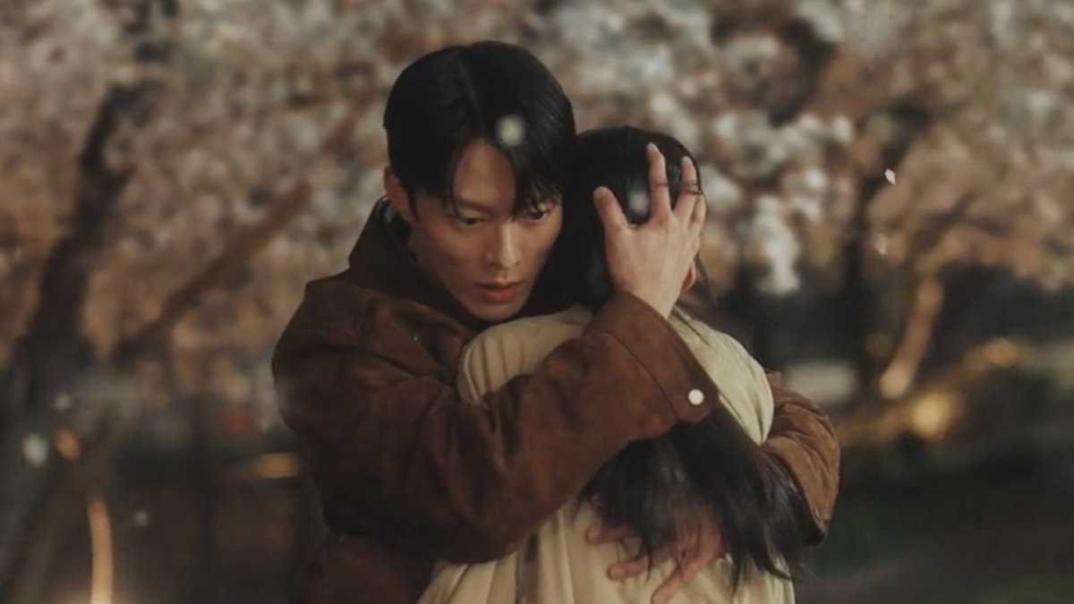 de__charm's tweet photo. 키괜 공지혁 재밌는 점 ㅋㅋ 
여자 앞에서 가오 뒤지게 잡는데 집에 가서 곱씹고 쿨하지 못한 남자인 점
지 잘난 맛에 살고 싸갈스바갈쓰인 것 같은데 시키면 시키는대로 쓸데없이 정 많은 점
짝녀가 유부녀지만 난팀장이니까! 단순긍정충인점 
그래도 감정이 ㅈㄴ앞서는 점.. https://t.co/G3Yjp39AgN