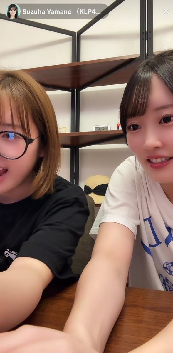 SamuelPartogi28's tweet image. thankyou for the Tiktok live @k_cocoa1128 &amp;amp; @48Suzuha_16LOVE, always cute 🤏🤗
#Cocoa #cocoakai #zunchan #suzuha #yamane #KLP48