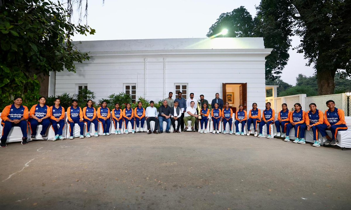 INCIndia's tweet image. LoP Shri @RahulGandhi hosted the Indian Blind Women&apos;s Cricket Team, the champions of the inaugural T20 World Cup, at 10 Janpath.

📍 New Delhi