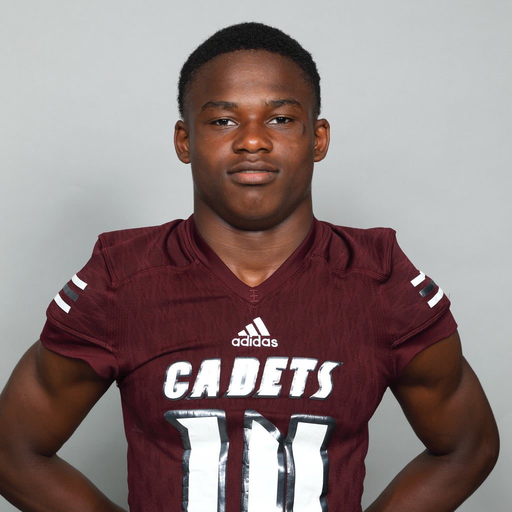 Benedictine star WR Bubba Frazier wins the 45th Michael Finocchiaro Memorial Award as Savannah’s top high school football player. 

The two-time Big 22 member leaving his mark on the 912 before heading to Notre Dame. <a href="/WJCLNews/">WJCL News</a> <a href="/chris4frazier/">Bubba Frazier</a> <a href="/TheBC400/">Benedictine Military School</a> <a href="/NDFootball/">Notre Dame Football</a> 

Photo: