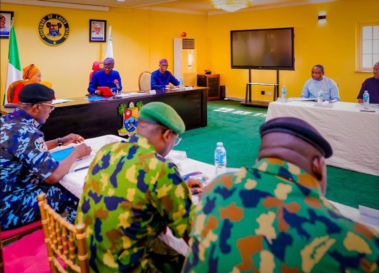 LAGOS SECURITY MEETING earlier today. 

#SecureLagos 

#LagosSecurity 

<a href="/jidesanwoolu/">Babajide Sanwo-Olu</a>