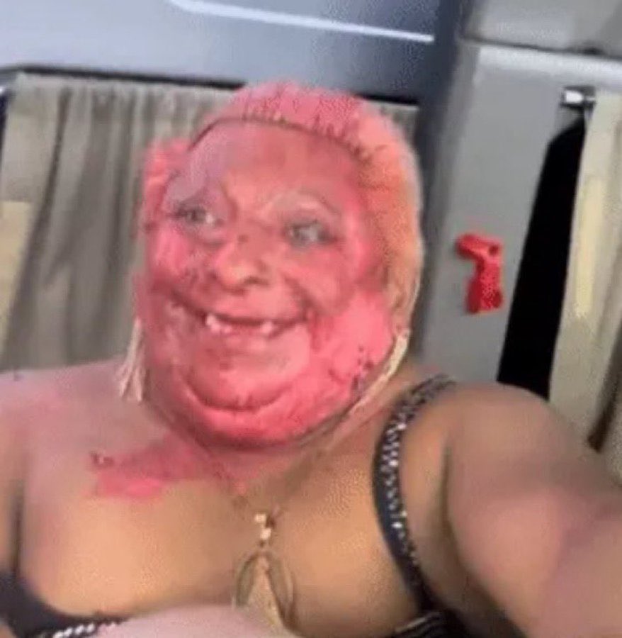 coastlinesfiles's tweet image. queria muito saber qual é o contexto por trás dessa foto da patixa