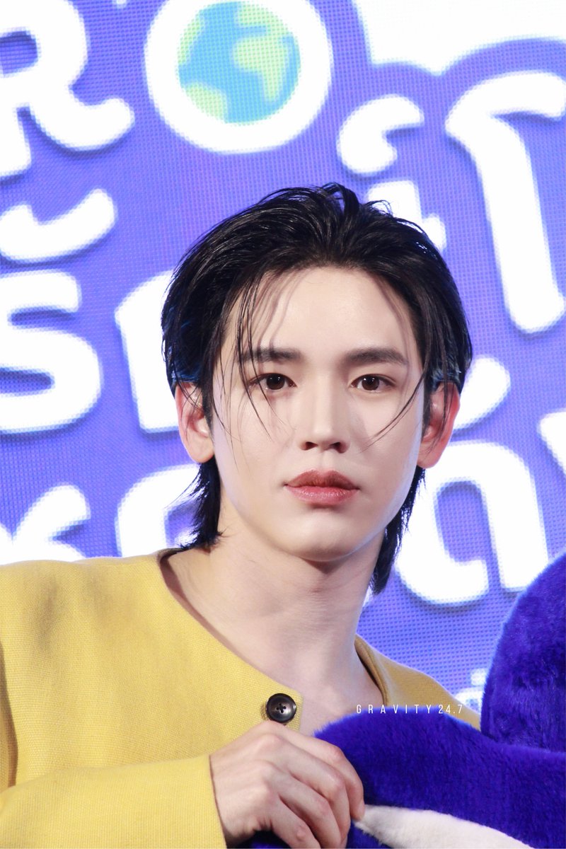 gravity24's tweet image. วันนี้ที่สดใส ✨✨✨ #Newwiee 
#NewwieexTaroรักษ์โลกโชคเด้ง 

@new_thitipoom