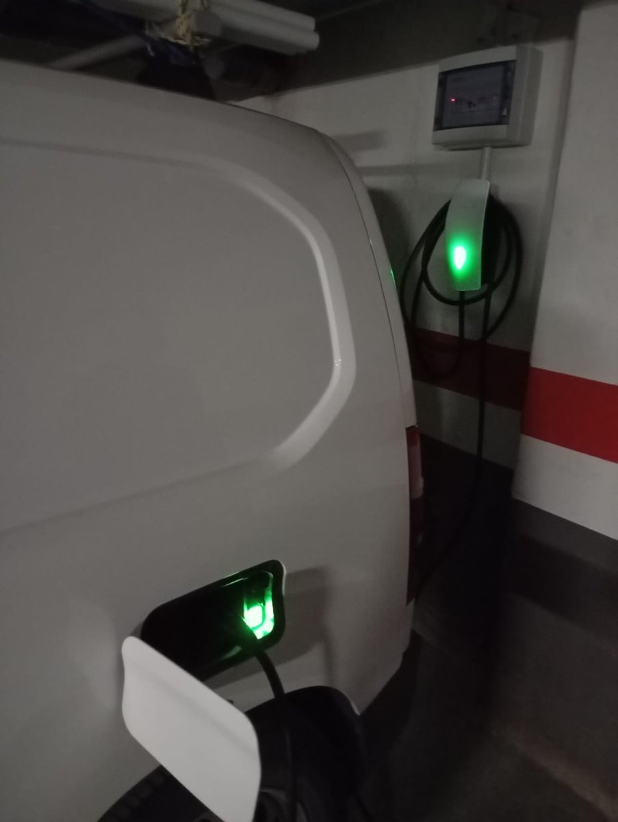 Electtroman (@electtroman_) on Twitter photo 