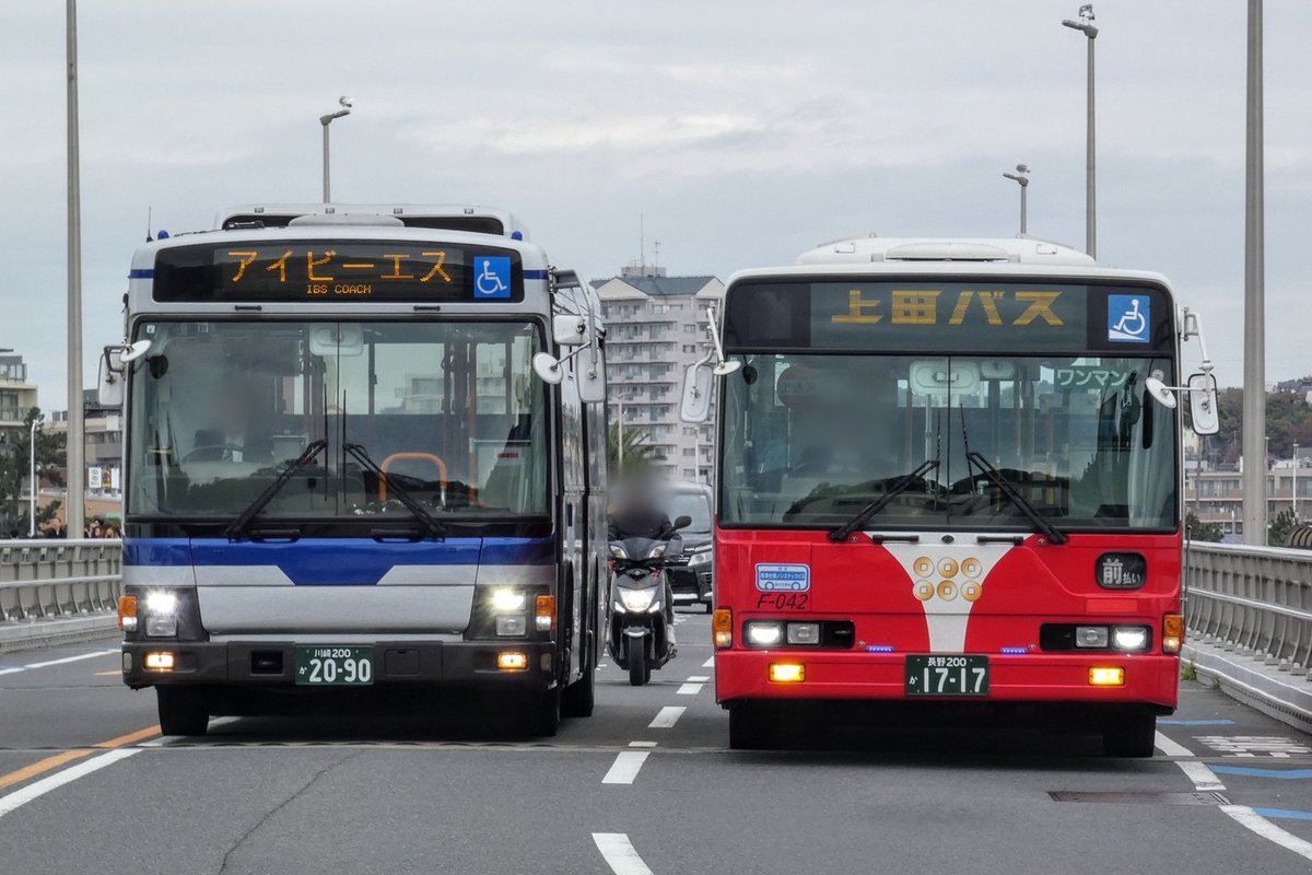2025/11/?? 上田バス・IBSCOACH F-042(元神奈中 ま133) KL-MP37JK 20