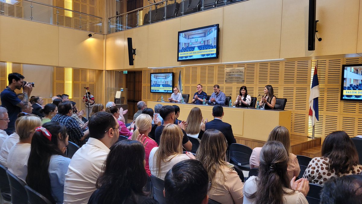 Información Legislativa Misionera tweet media