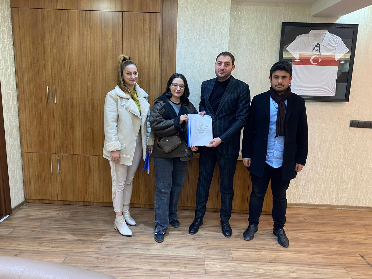 Kayseri MHP İl Başkanı Enes Ertuğrul Kalın'ı ziyaret ederek dosyamızı teslim ettik.

<a href="/MHP_Bilgi/">MHP</a> <a href="/dbdevletbahceli/">Devlet Bahçeli</a>
<a href="/MhpKayseri38/">Milliyetçi Hareket Partisi Kayseri</a> <a href="/enesertugrulk/">Enes Ertuğrul KALIN</a>

#MülakatZulmünde388Gün
#CumhurdanMülakataHakiadesi