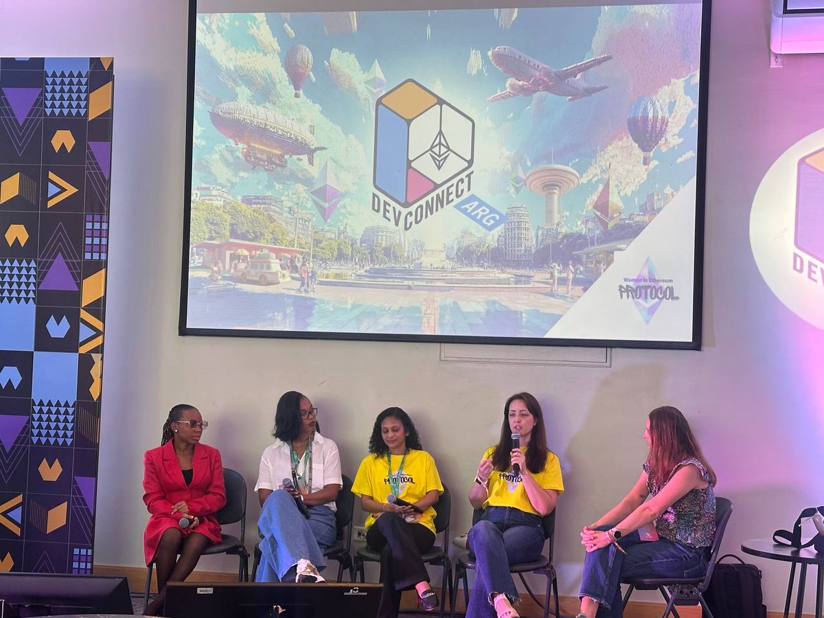 AnettRolikova's tweet image. The @EFDevcon in Buenos Aires has been so far my fav Devcon-nect event! And I&apos;ve been to almost all of them since 2019! 
It is clear that EF and the ecosystem is focusing most of it&apos;s efforts on bringing ethereum to the masses, crypto adoption is happening in real time and…