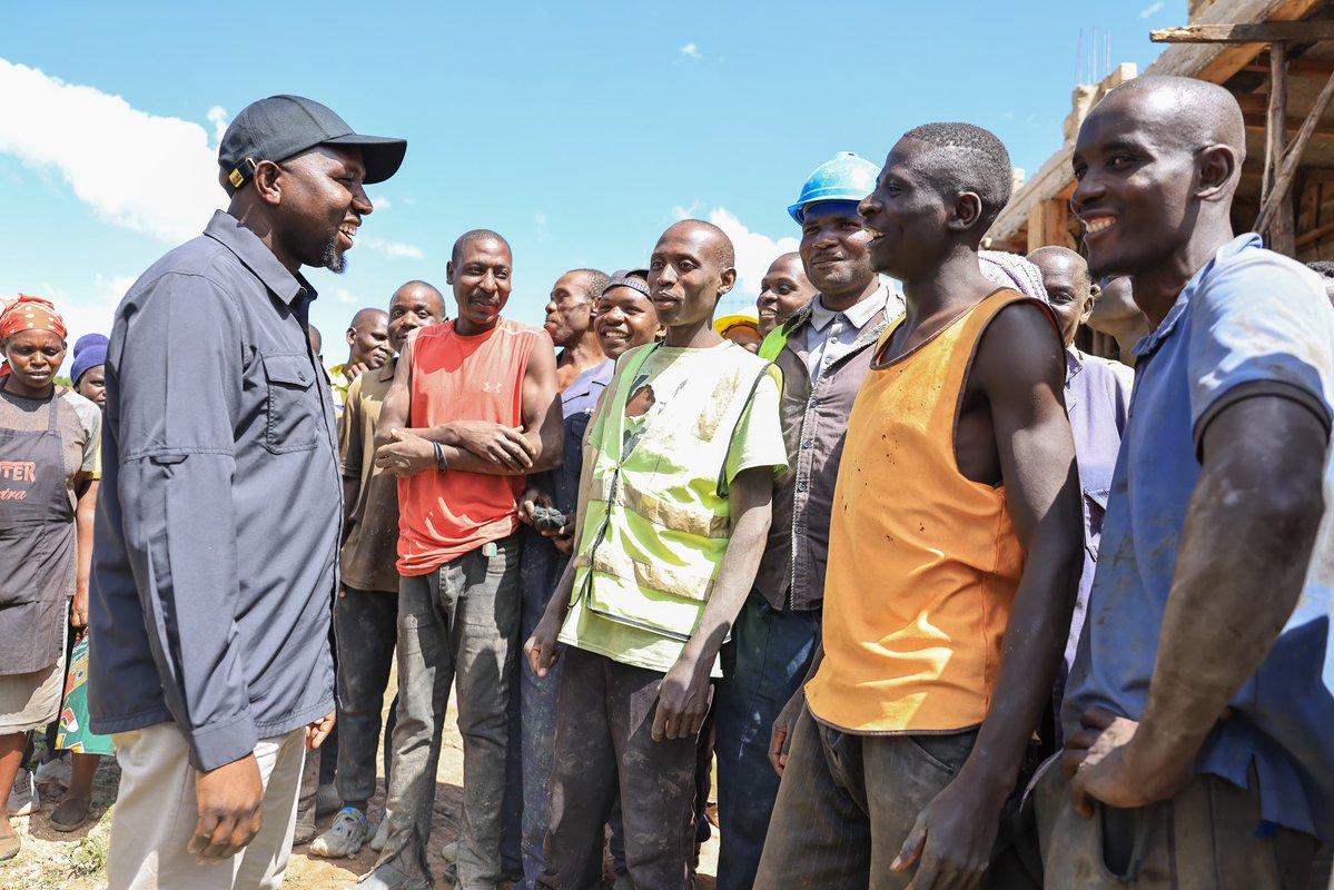 kipmurkomen's tweet image. After our security assessment in Kasipul, we headed to Malava and Chwele-Kabuchai for similar exercises. 

I remain confident that with cooperation, vigilance, and respect for the rule of law, tomorrow’s by-elections will reflect the true will of the people. 

We have taken…