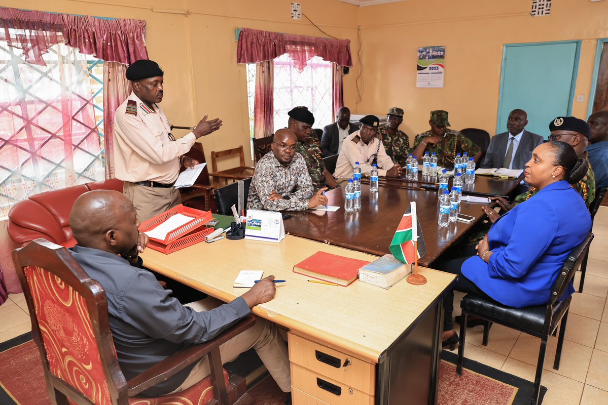 kipmurkomen's tweet image. After our security assessment in Kasipul, we headed to Malava and Chwele-Kabuchai for similar exercises. 

I remain confident that with cooperation, vigilance, and respect for the rule of law, tomorrow’s by-elections will reflect the true will of the people. 

We have taken…