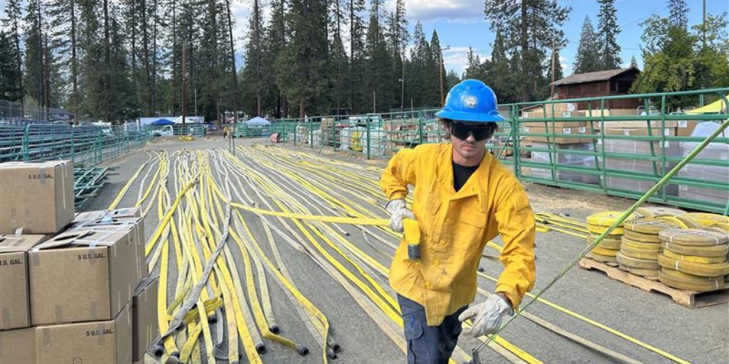 DOIWildlandFire's tweet photo. This week, as we reflect on what we’re grateful for, we want to shine a light on wildland fire support personnel. These incredible individuals work tirelessly—often far from home—to ensure our frontline firefighters have what they need to stay safe and effective. Every warm meal, every piece of maintained equipment, every paycheck, and every clean sleeping bag is a testament to your dedication and care. 

Thank you for being the backbone of our nation’s fire response. Your hard work truly makes us #StrongerTogether. 

#ItTakesAllofUs
