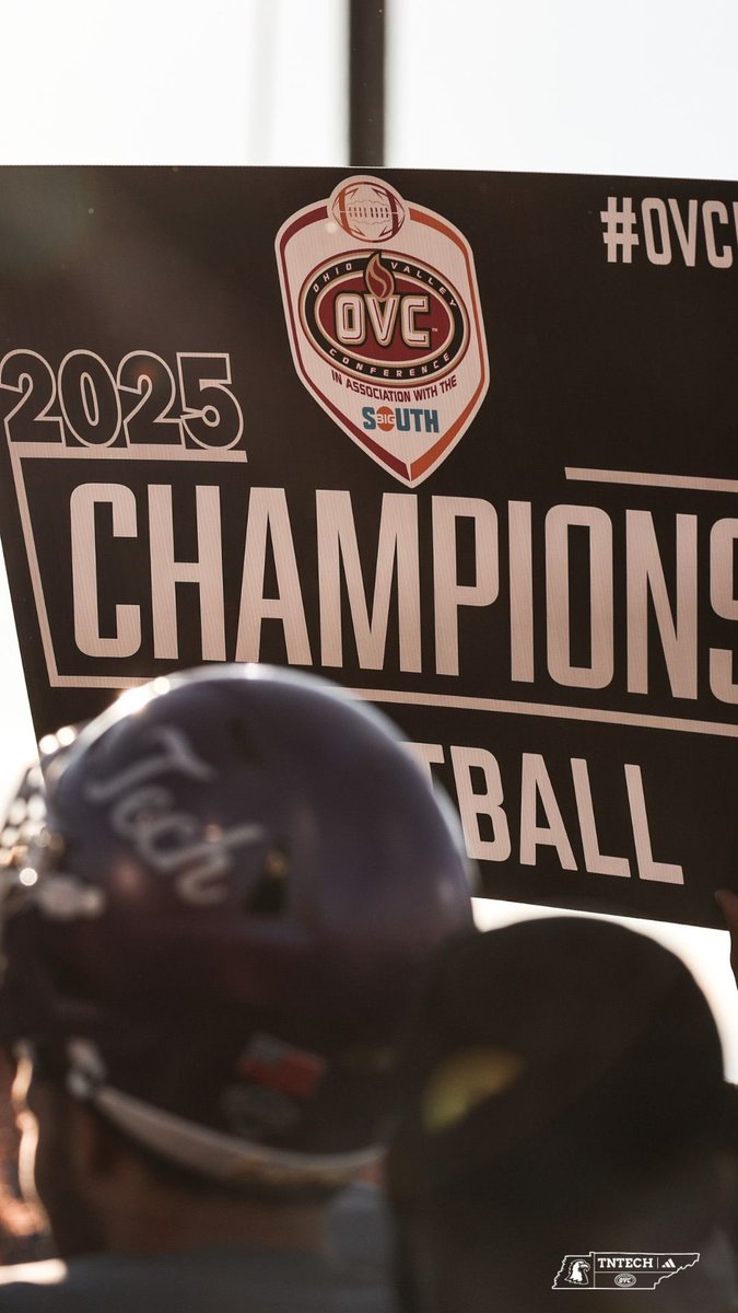 OVC Champions. Enough said. 🏆

#WallpaperWednesday 
#AimHigh | #WingsUp