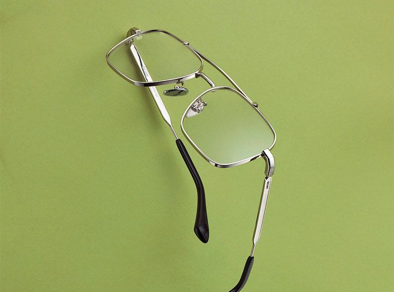 Modern metal meets vintage charm from @QuayAustralia. buff.ly/VYO3jev