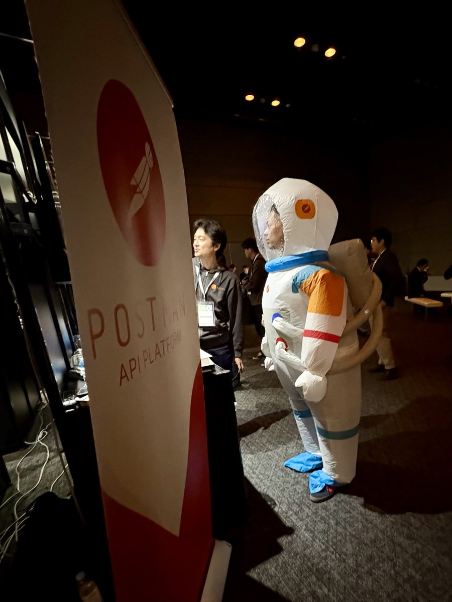 _yochan__'s tweet image. 💡やったこと

《Java》紫本

計:25分

💪感想
午後休もらって #GitHub Universe&apos;25 Recap Tokyoへ
Octocatのネイルしてもらった😺🐙
生Postmanもいた🪐
戦利品もたくさんいただきました🙏
来年も絶対行くぞー！！

#RaiseTech
#Java
#今日の積み上げ
#学習記録 
#JPIN